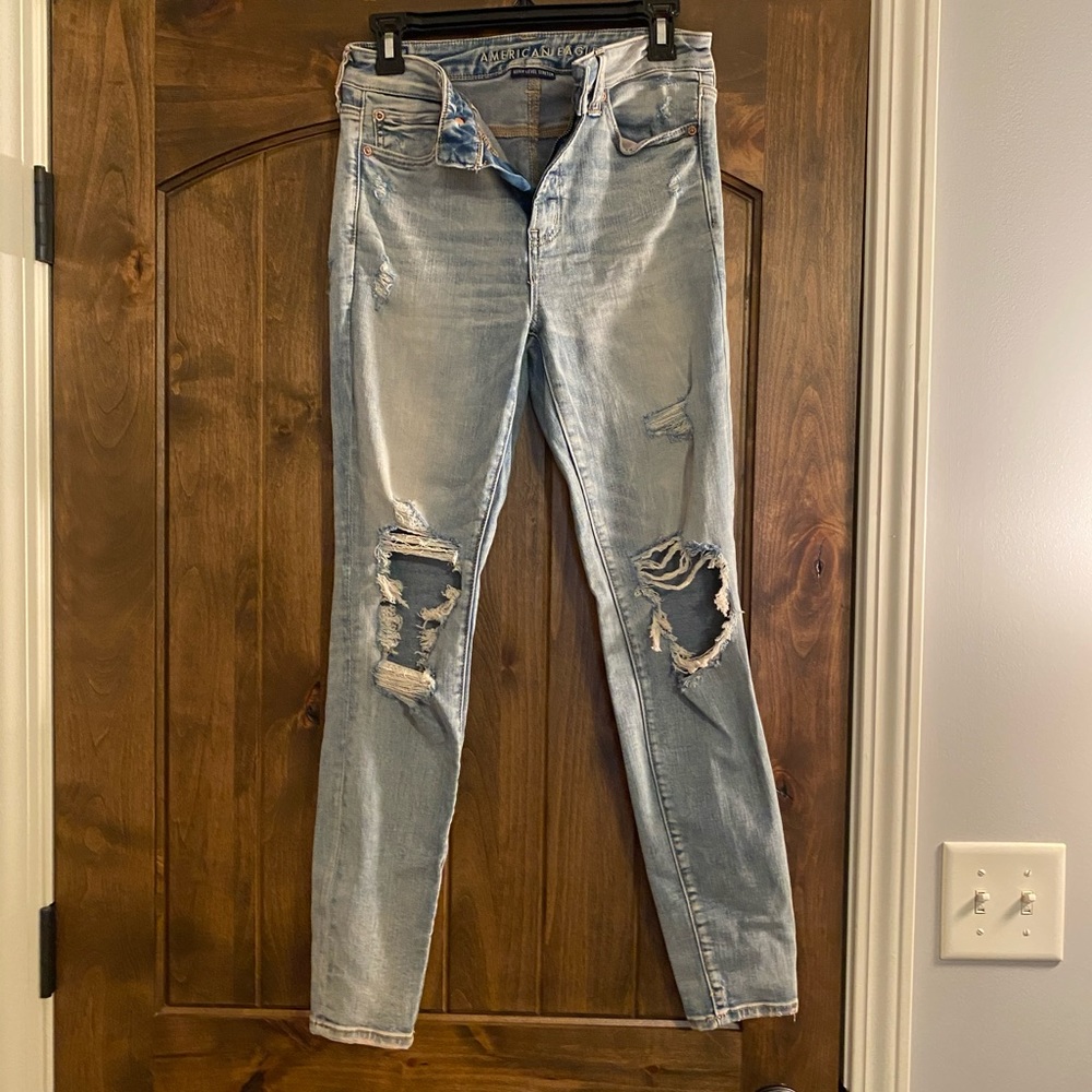 Light Wash Skinny Jeans